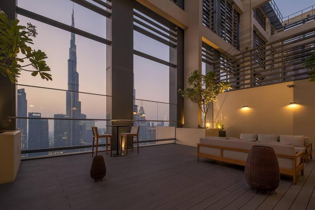 Glow Sky Trendy 1br- Mall Access By Maxx Value Homes Apartment Dubai